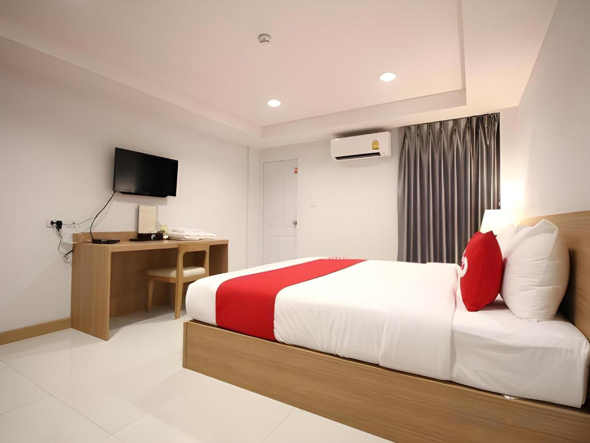 Super Oyo 483 Pannee Hotel Khaosan Bangkok Kültér fotó