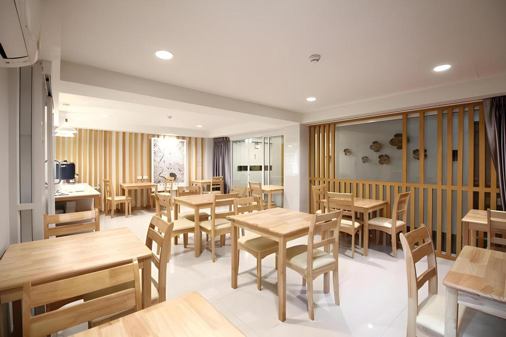 Super Oyo 483 Pannee Hotel Khaosan Bangkok Kültér fotó